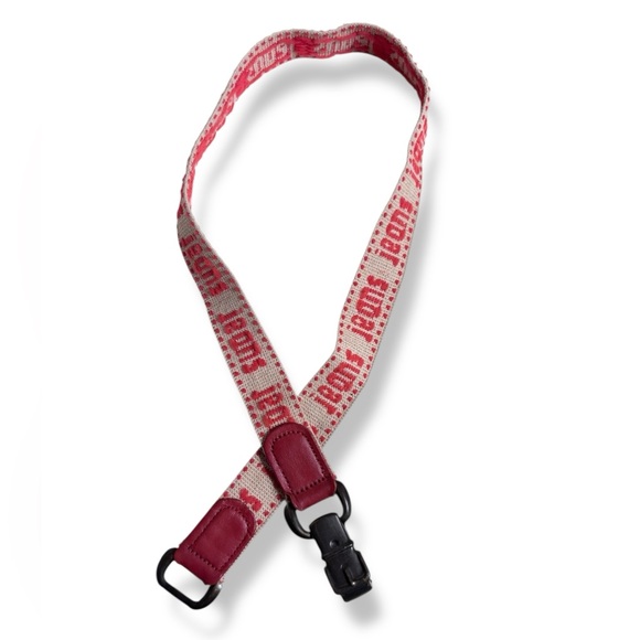 VINTAGE Red & Tan Elastic Belt “Jeans” with Metal Buckle